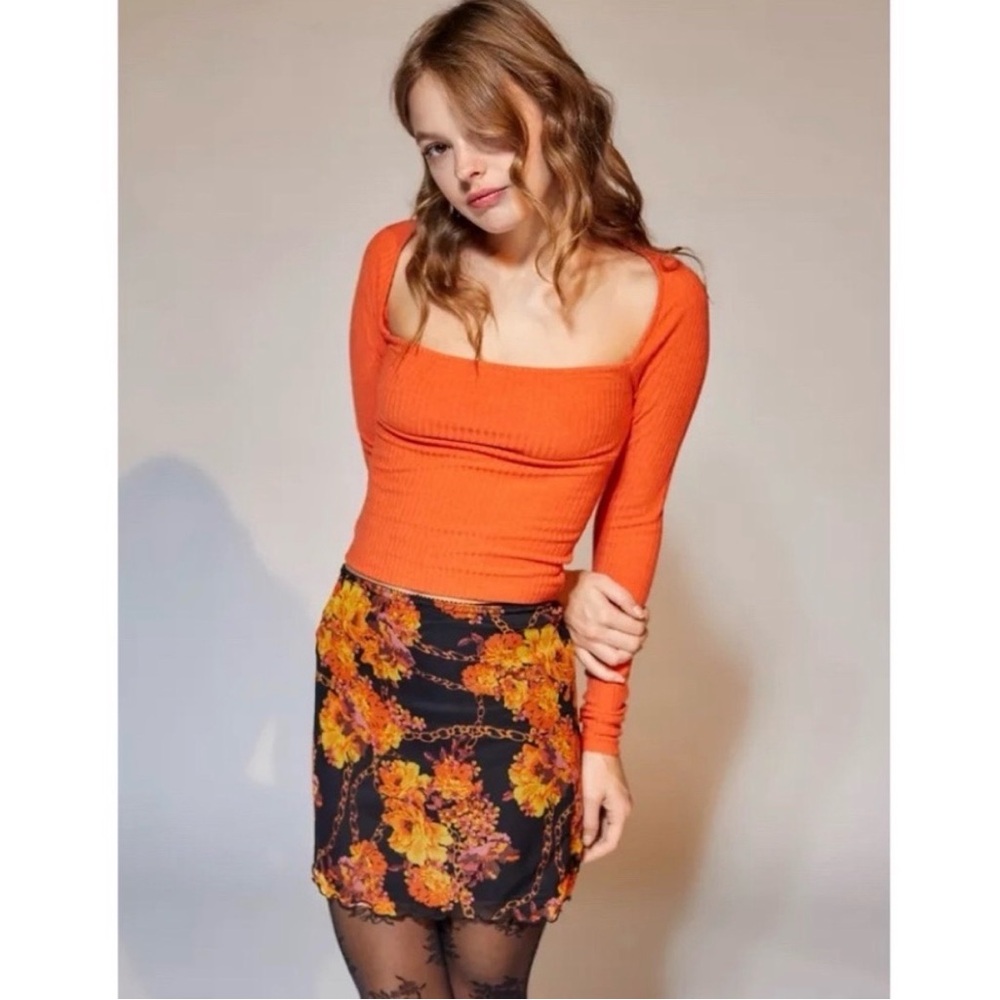 Vibrant Orange Urban Outfitters Orla Ribbed Knit Square Neck Cropped Long Sleeve - Picture 1 of 11